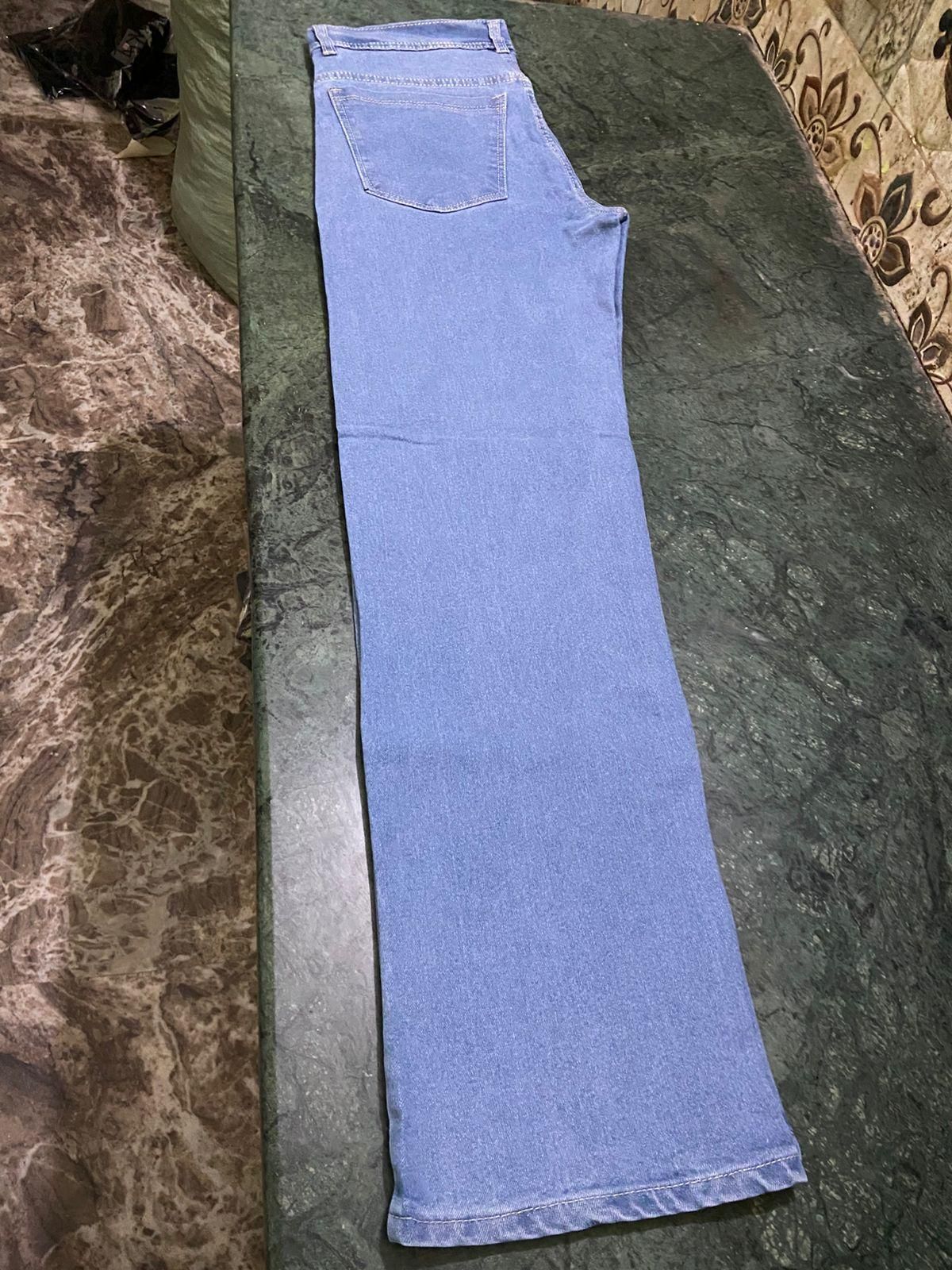 Men's Loose Fit Mid Rise Light Blue Jeans